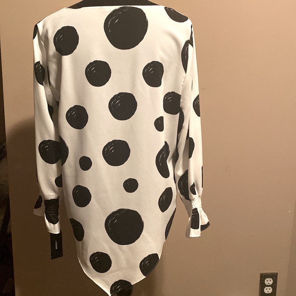 Blouse - Picture 2 of 2